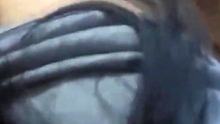 Innocent Face and Tight Ass!! Schoolgirl Takes the Opportunity to Bring School Friends Home