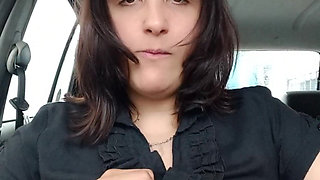 Dildo and Bubblegum Play in Parking Lot - Bunny Looner