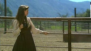 Two ash-blonde chicks love a torrid creampie together