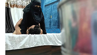 Desi Muslim Housewife Neighbor Fucked Hard in Missionary & Doggy - Big Ass Hijab Cutie