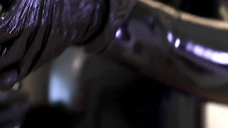 Latex Mistress Dominafire Sounding Slave