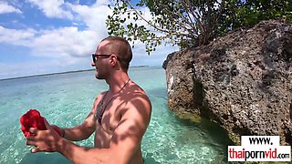 Thai teenager shagged at an abandoned lagoon