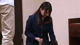 Japanese teen uses toys to pleasure pussy