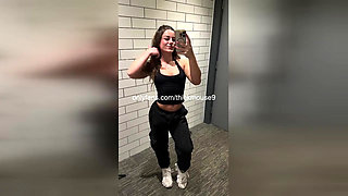 Sophie Rain Buddy Cums Hard on TikTok Live Pussy Wreck