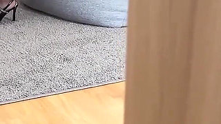 Punish the Female Secretary Who Makes Mistakes Severely 04