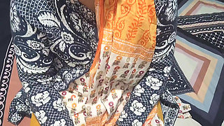 Bangladeshi vabi blowjob to debor