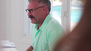 Stepdaughter anal fucked by her stepdad
