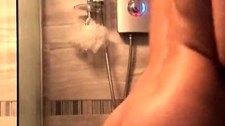 Teen british babe solo masturbation