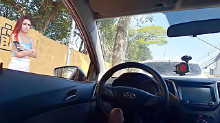 Risky handjob on the street... Beautiful woman saw my cock.