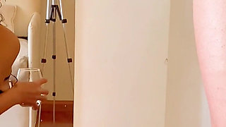 Yellow Pee Drinking, 2 Liters of Pee and Then Messy!!! Deep Throat