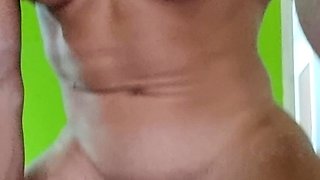 Close up amateur beauty uses her toy to masturbates