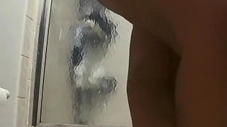 Legs Trembling Hold My Pee as Long as I Can Pissing