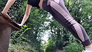 Faye Taylor Outdoor Yoga Pants Peein