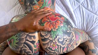 Up Close & Personal With Tattooed Hottie Tigerlilly