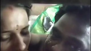 Tamil Indian Mansion Wifey Oral job Beef whistle Tearing up With Clear Conversing