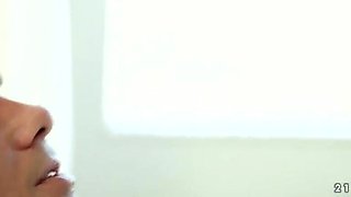 Slim Jeans Babe amazing adult clip