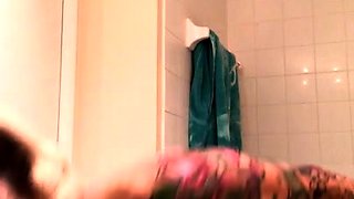 Big boob brunette masturbates on webcam