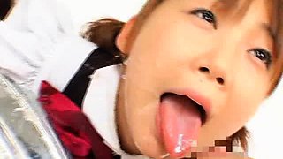 Amateur Asian College Teen Gives Blowjob