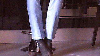 Shoeplay in Black Pantyhose and Pink Pumps