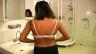 Asia Deville Hot Doctor Gives Amazing Blowjob and Cum in Mouth