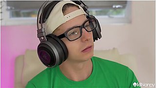 British Milf In Hardcore Cowgirl And Doggystyle With Benjamin Zee