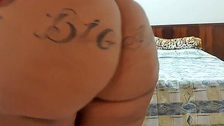 Sexy bigass camgirl