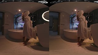 Wet & Wild hot solo video