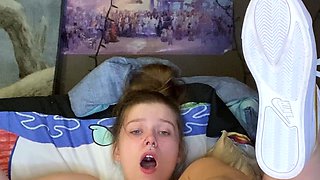 Sexy hottie Anetta Keys enjoys a solo toy masturbation