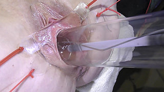 Far Spread Pussy Close up Fucking with Lamp 1000watt