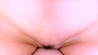 Blonde is flashing her big boobs in the outdoors