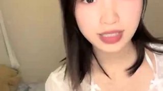 The lustful side of the goddess next door, Peach Fish, innocent and shy, was fucked by her boyfriend for several days in a live broadcast in China, and was ravaged by her unprotected creampie 6