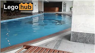 I Pick Up A Hot Cosplay Girl At The Swimming Pool With Harley Quinn