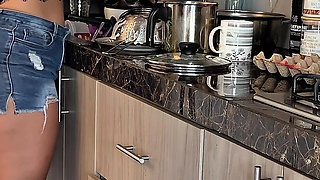 Stepmom Wants to Fuck in the Kitchen