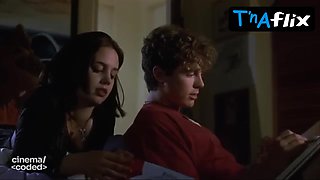 Halle Berry Spectacular Episode in Race The Sun