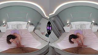 Dirty Lola in HD VR porn: Blowjobs, doggystyle, POV, and more