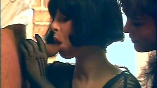 Feel the heat of an Italian Barbie's wild passionate penis play