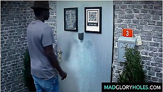 4 On 1 - Anonymous Fucking Party