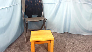 Mrs Mature Feet receives a gift