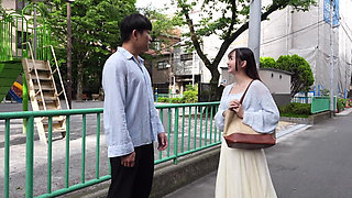 My Innocent Classmate,had Transformed Into a Seductive, Promiscuous Woman! - Mochizuki Tsubomi