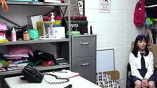 American teenager gives a deep blowjob