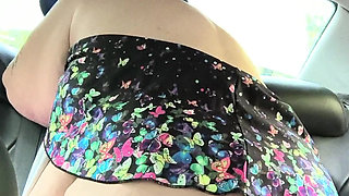 Rocking That Backseat She's a Squirting All Over That Cock Meat