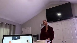LinaBlackly - Pornstar Mommy Doesn t Care You ve Caught her