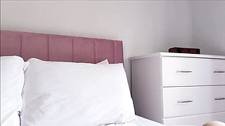 Watch junoesque Alex Adams and Danielle Renae's porn