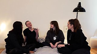 College Amateur Girls Throw Group Sex Party