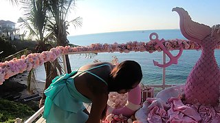 Big butt Thai girlfriend hardcore anal