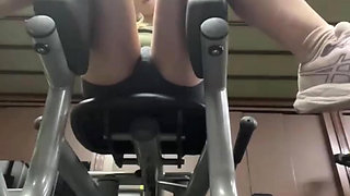 Extreme masturbating in the gym with jucielussie