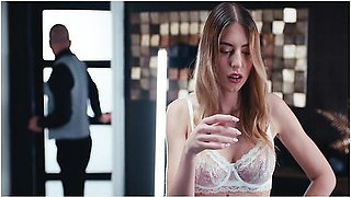 Time Stop Freeuse Roleplay - Hotel Staff Freeze Fucks Blonde Guest Fanta Sie And Sucks Her Tits