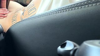 The whore fell for the car and sucked her ex