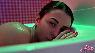 Brunette Alice Kellys Softcore Shower Solo to Soft Music
