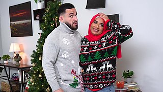 Arabian beauty gets a facial with cum in mouth while giving a blow job